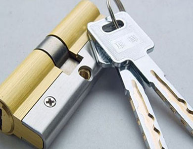 新都24小时上门开锁公司